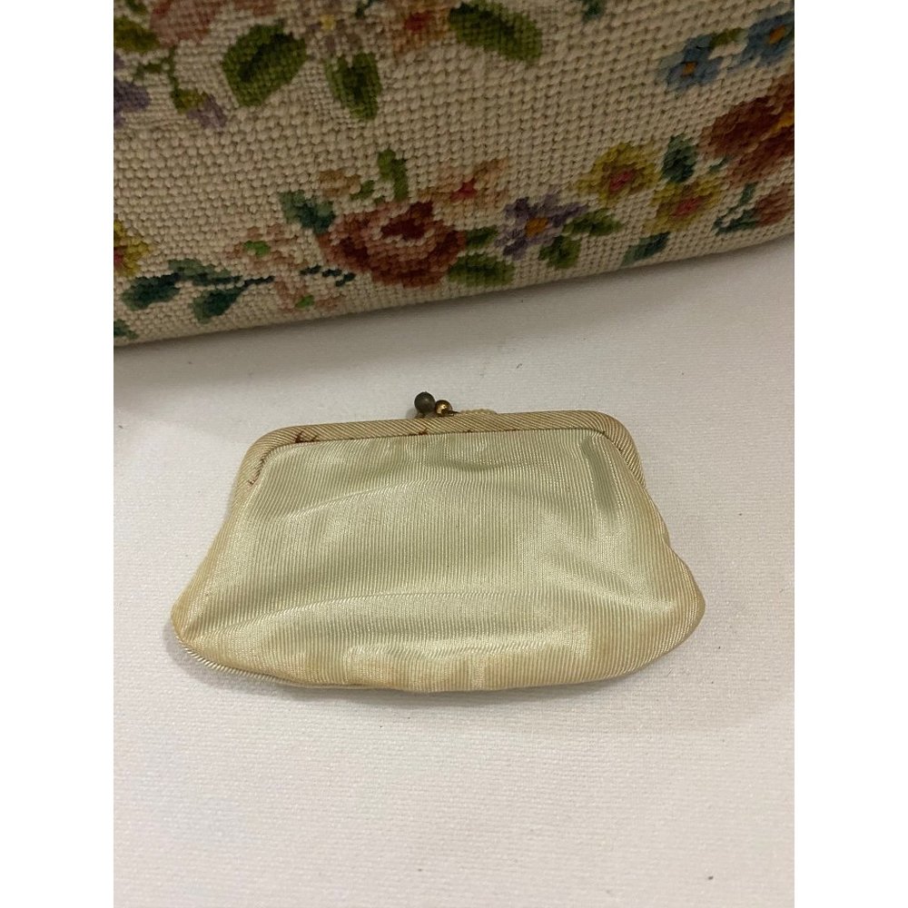Medium Size Floral Petit Point Women Handbag - Picture 11 of 16